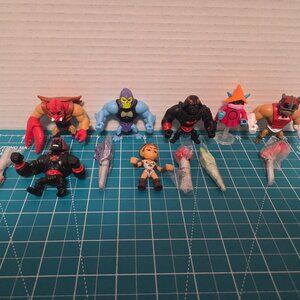 Masters Of The Universe MOTU ETERNIA MINIS Lot Of 7 Mattel Skeletor Teela Orko